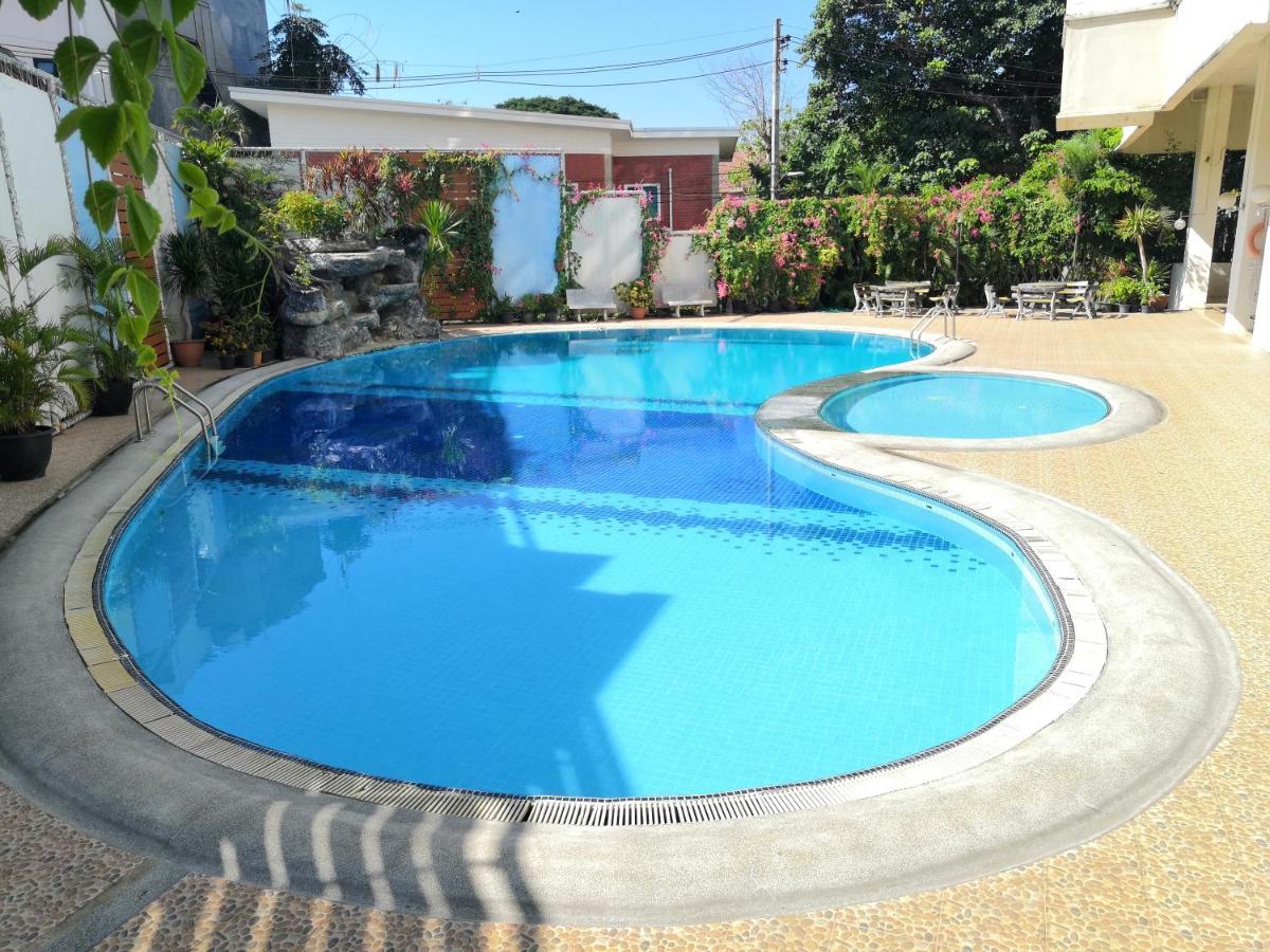 26 Condo With Pool Opposite The Train Station, Near Old City And Nimman Chiang Mai Esterno foto